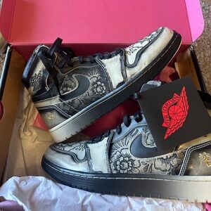 Air Jordan Retro 1 High Zoom Comfort 2 “Dia De Muertos”
